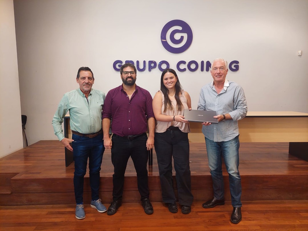 Programa “Becados Egresados”